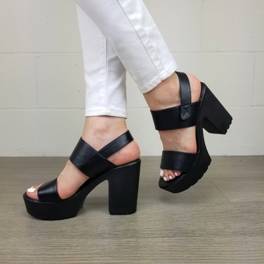 Black Chunky Heel Eesthetic Fashion Shoes- i - Picture 5 of 8